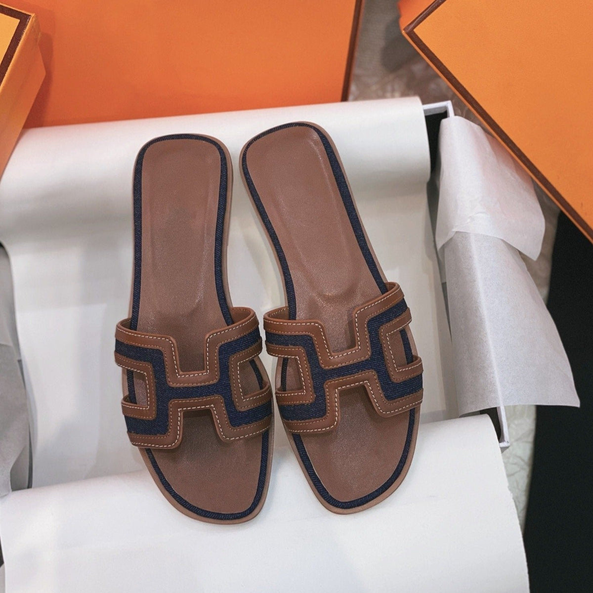 0ran Sandal Brown/Black Leather