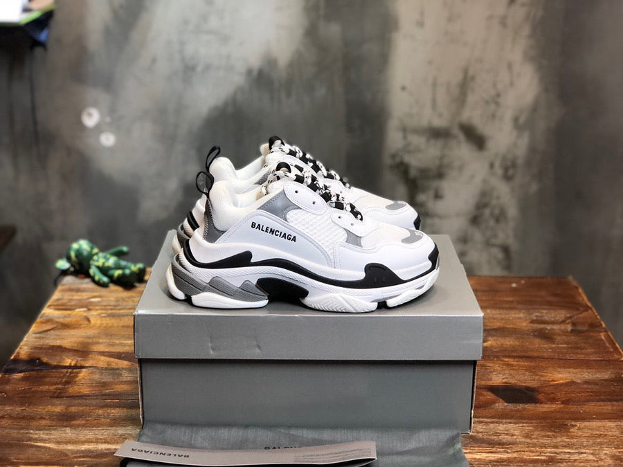 BLCG Sneakers