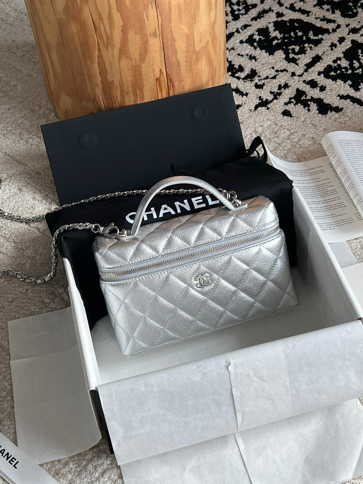 Structured square handbag